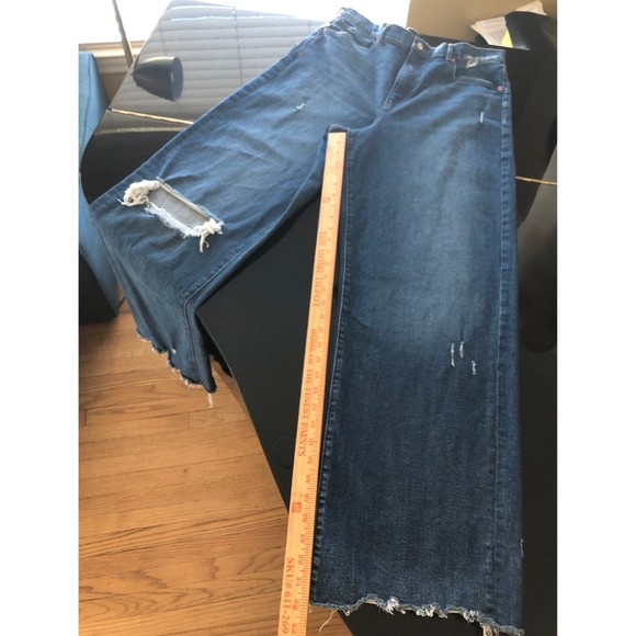 EXPRESS Super High Waisted Ripped Raw Hem 90s Wide Leg Jeans 14 L - Picture 11 of 12